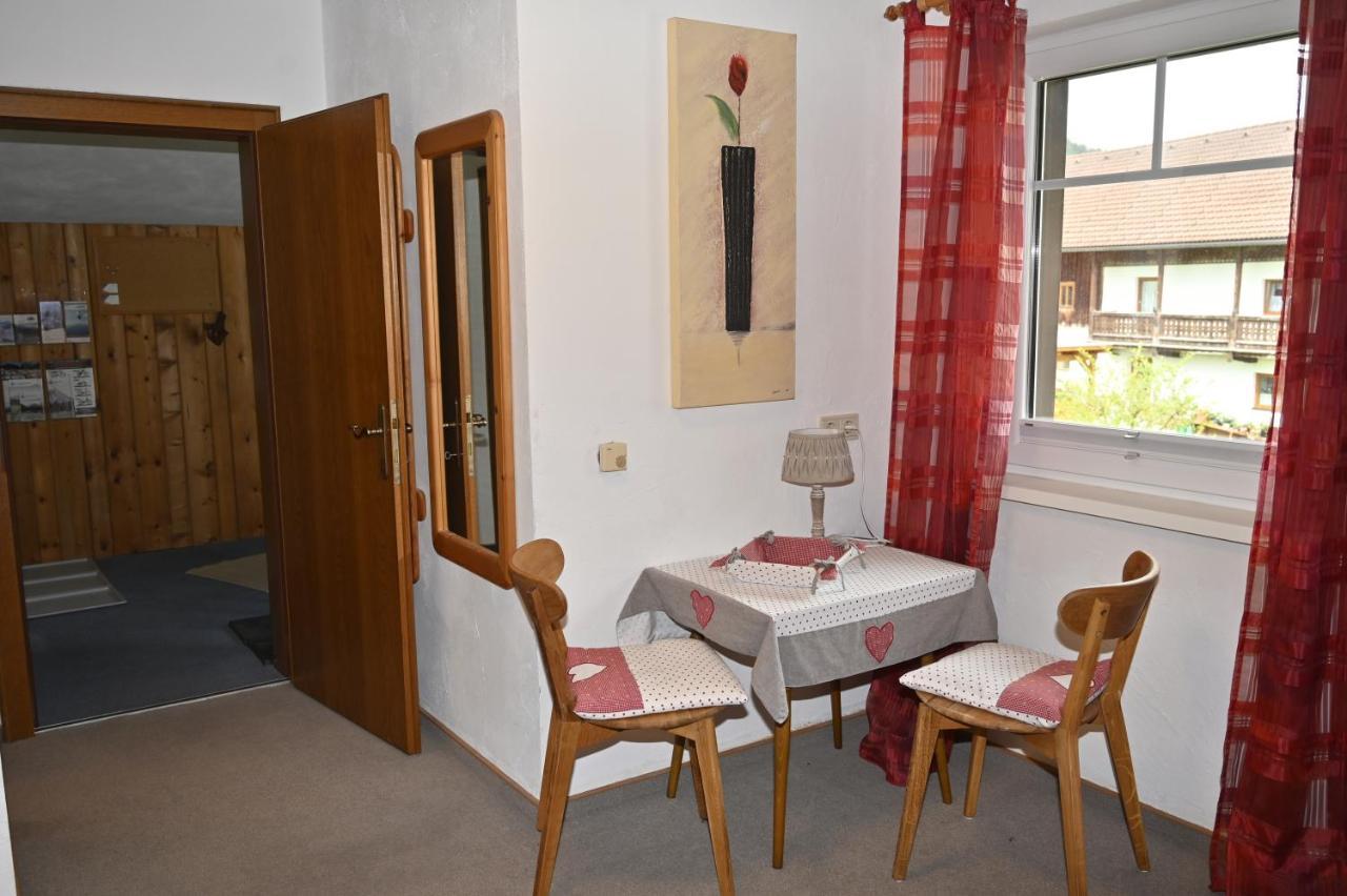 Appartement Eder Lähn Buitenkant foto